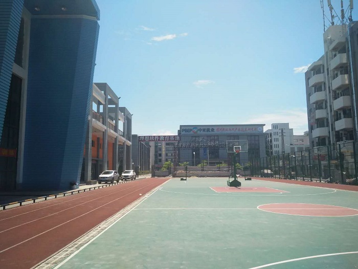  高考复读高考复读怎样看待、上好自习课